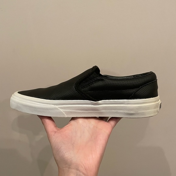 Perf Leather Slip On Vans unisex - Picture 2 of 9